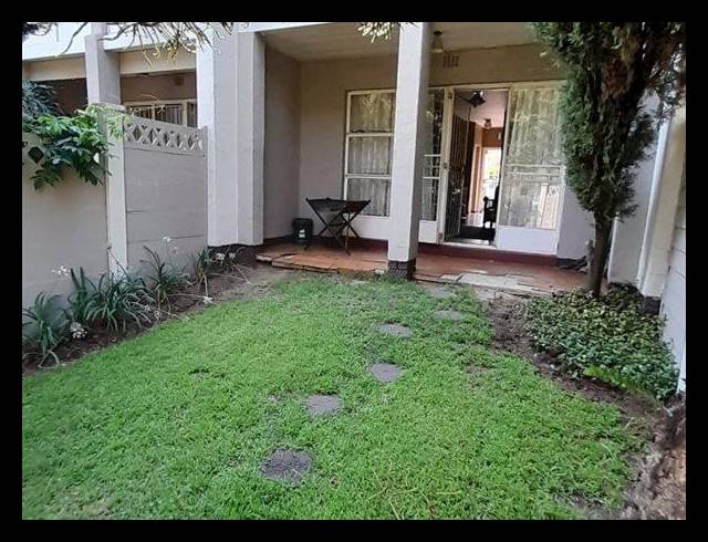 2 BEDROOM TOWNHOUSE FOR SALE IN HADDON